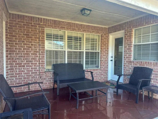 $375,000 | 7500 Caddo Court, Fort Worth, TX 76132