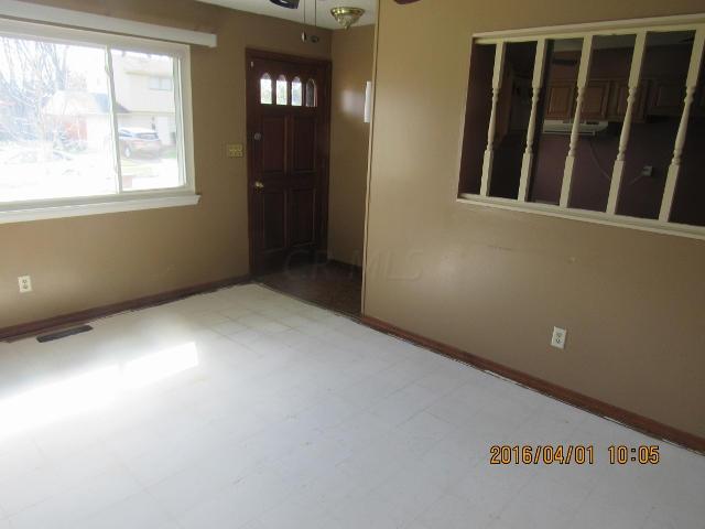 2529 Daily Road Columbus, OH 43232 - Photo 3 of 16 Gallery Image 3