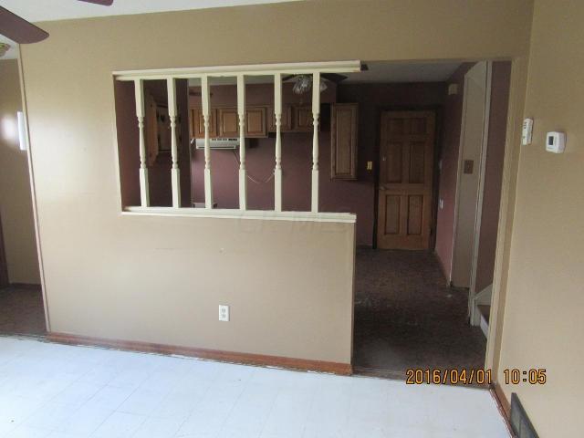 2529 Daily Road Columbus, OH 43232 - Photo 4 of 16 Gallery Image 4