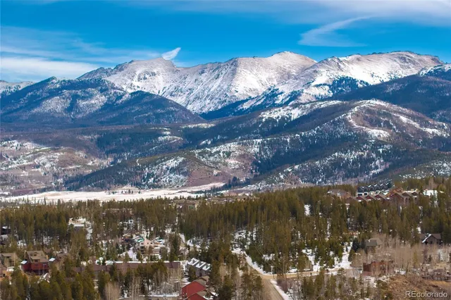 a view of a sky from a lake
