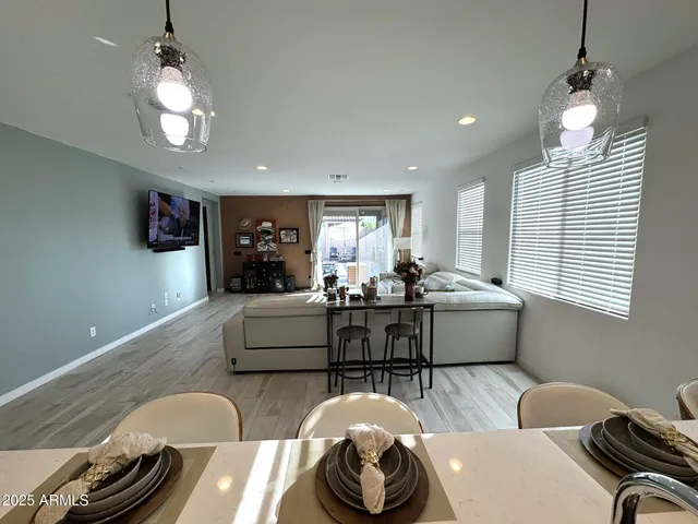 $4,995 | 4319 North 93rd Lane, Phoenix, AZ 85037