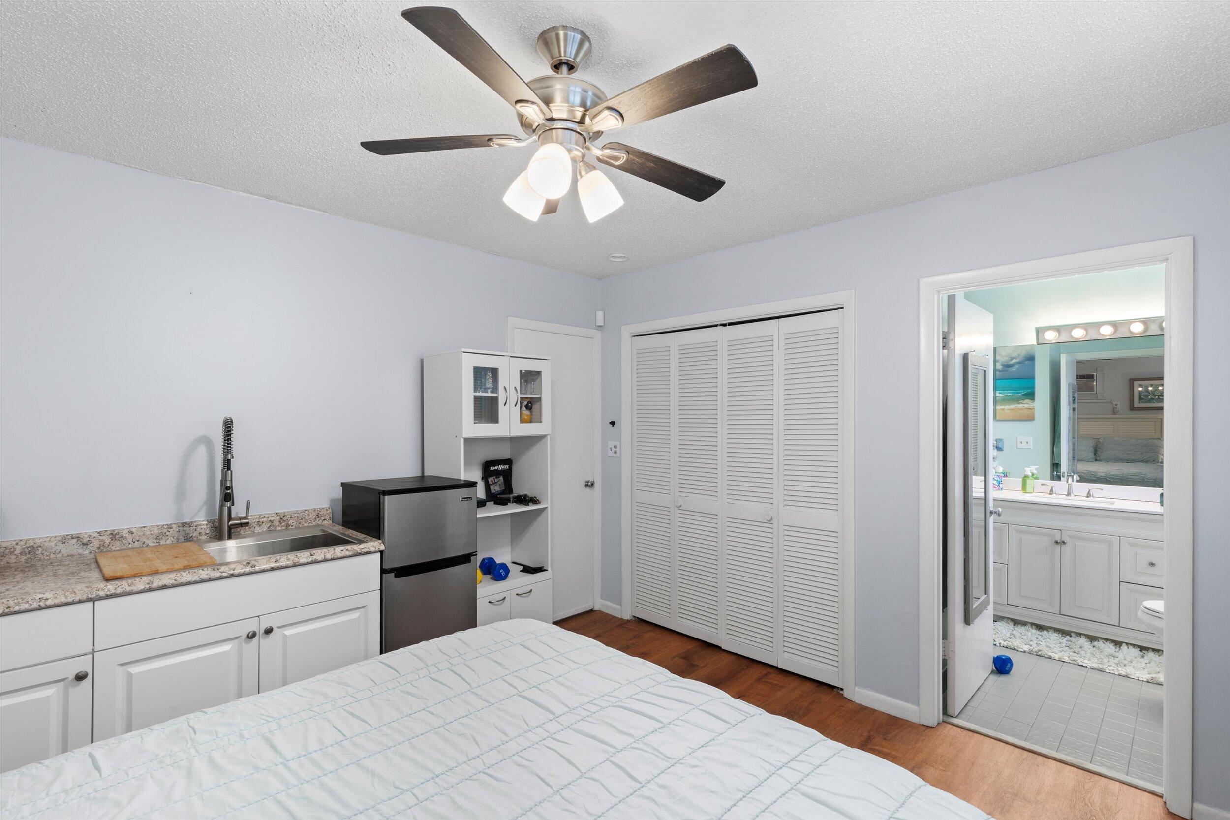 1421 12th Street Key West, FL 33040 - Photo 22 of 45 35-F00035