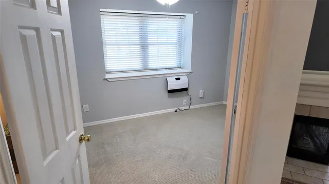 $279,900 | 4127 Hollow Oak Drive, Dallas, TX 75287