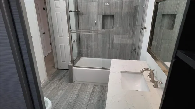 $279,900 | 4127 Hollow Oak Drive, Dallas, TX 75287