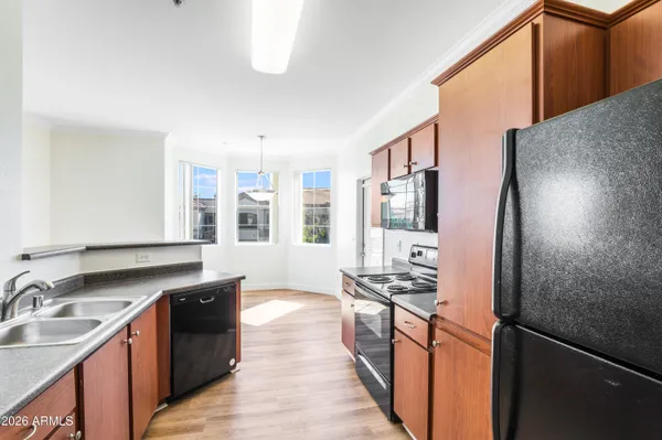 $300,000 | 1941 South Pierpont Drive, Unit 2032, Mesa, AZ 85206