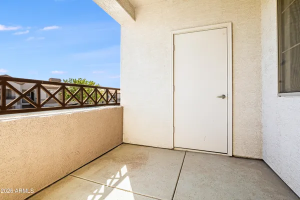 $300,000 | 1941 South Pierpont Drive, Unit 2032, Mesa, AZ 85206