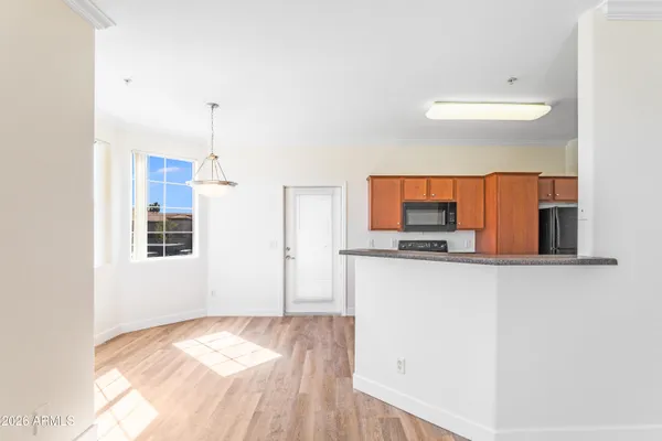 $300,000 | 1941 South Pierpont Drive, Unit 2032, Mesa, AZ 85206