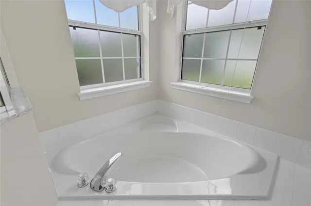 $379,500 | 18 Ullman Court, Palm Coast, FL 32164