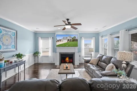 $675,000 | 1007 Pine Bark Place, Matthews, NC 28104