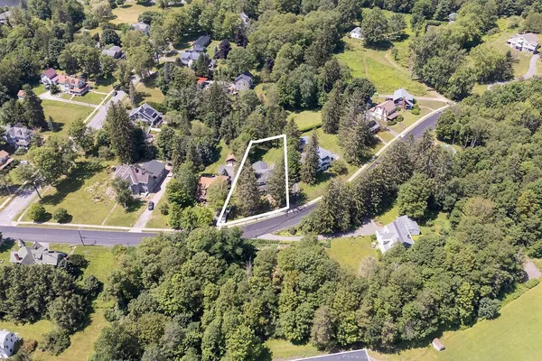 $215,000 | 15 Lake Street, Harpersfield, NY 12167
