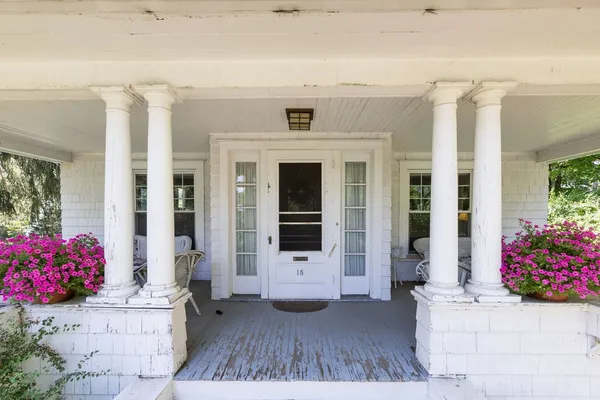 $215,000 | 15 Lake Street, Harpersfield, NY 12167