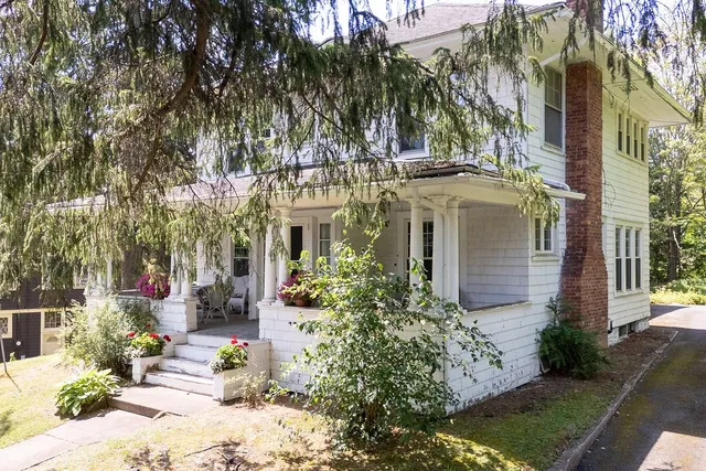 $225,000 | 15 Lake Street, Harpersfield, NY 12167