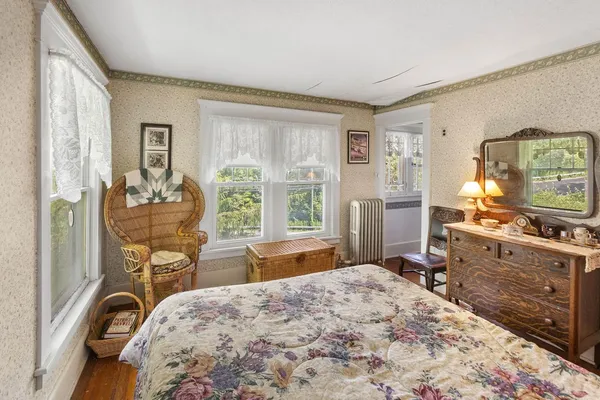$215,000 | 15 Lake Street, Harpersfield, NY 12167