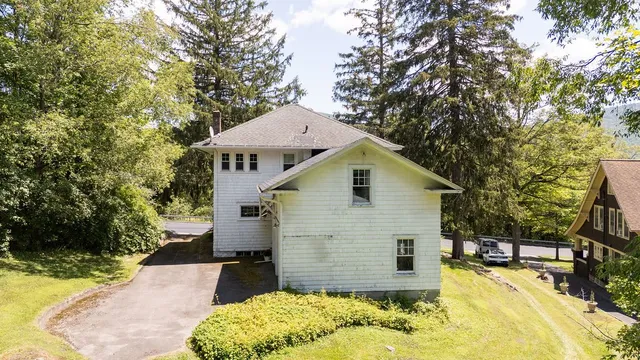 $225,000 | 15 Lake Street, Harpersfield, NY 12167