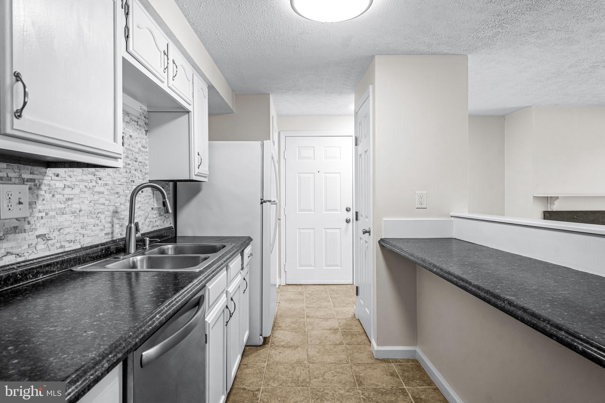 89 Kenwood Drive Sicklerville, NJ 08081 - Photo 14 of 27