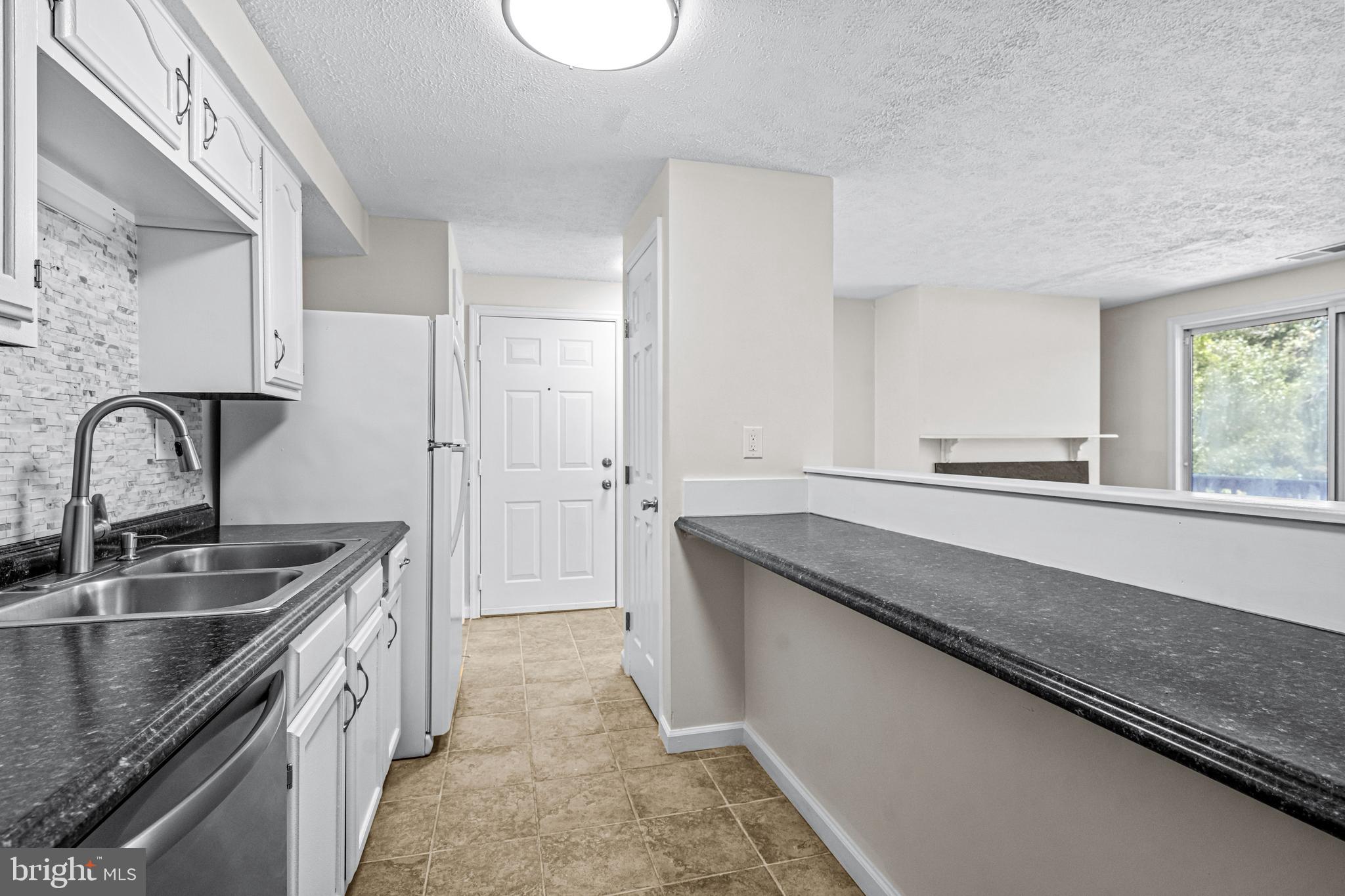 89 Kenwood Drive Sicklerville, NJ 08081 - Photo 15 of 27