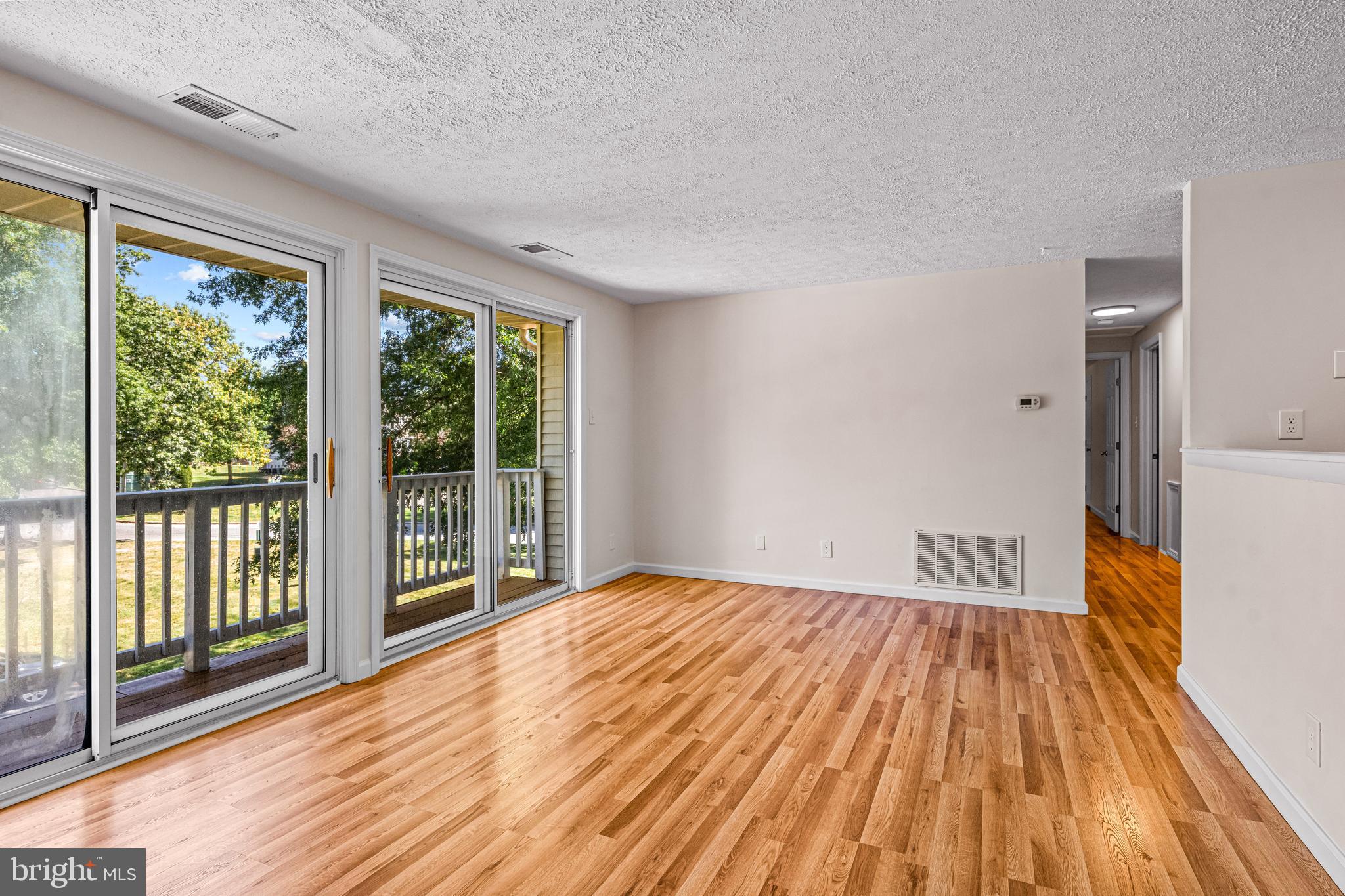 89 Kenwood Drive Sicklerville, NJ 08081 - Photo 7 of 27