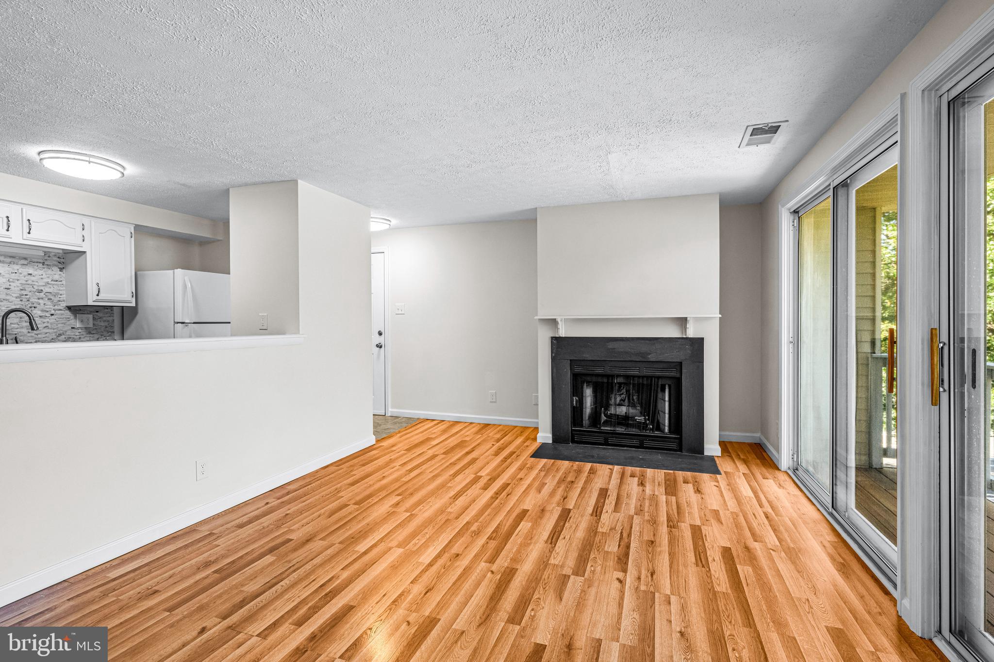 89 Kenwood Drive Sicklerville, NJ 08081 - Photo 9 of 27