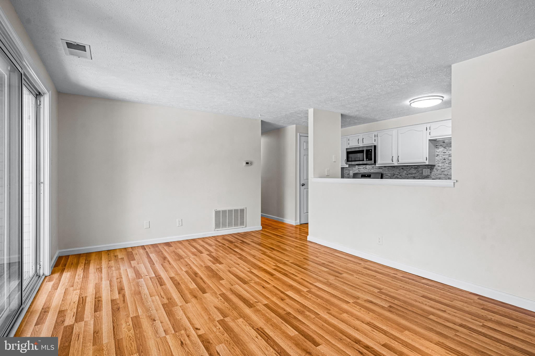 89 Kenwood Drive Sicklerville, NJ 08081 - Photo 10 of 27