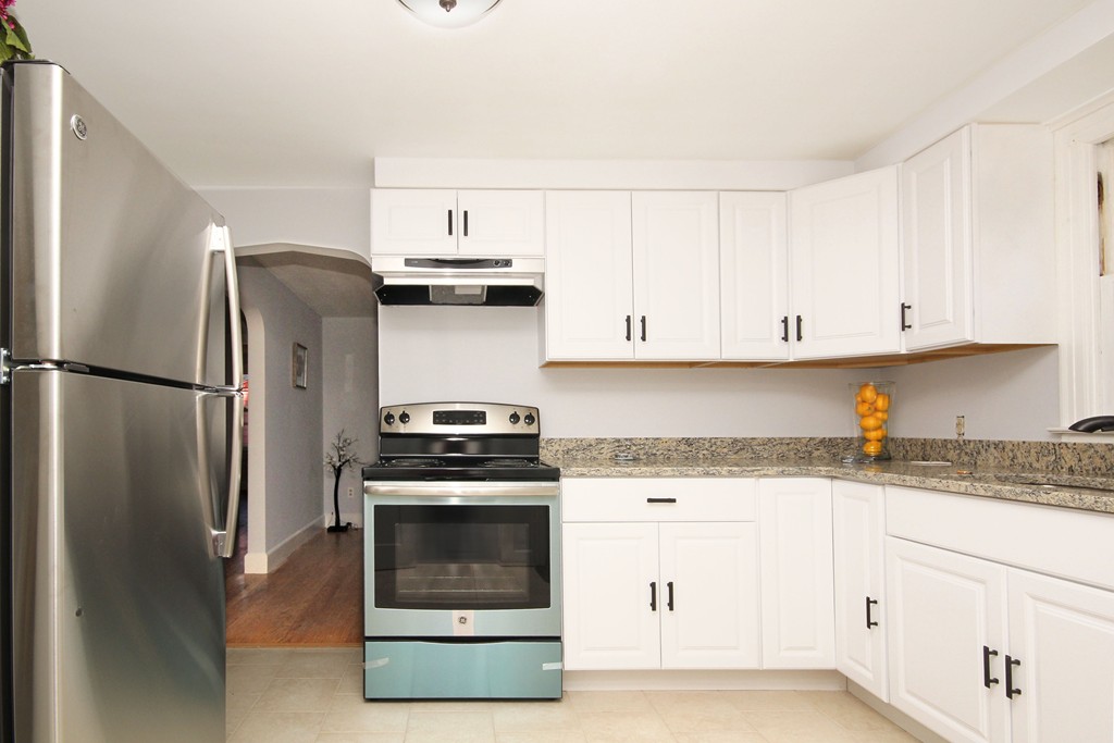 172 Palmer Road Monson, MA 01057 - Photo 4 of 24