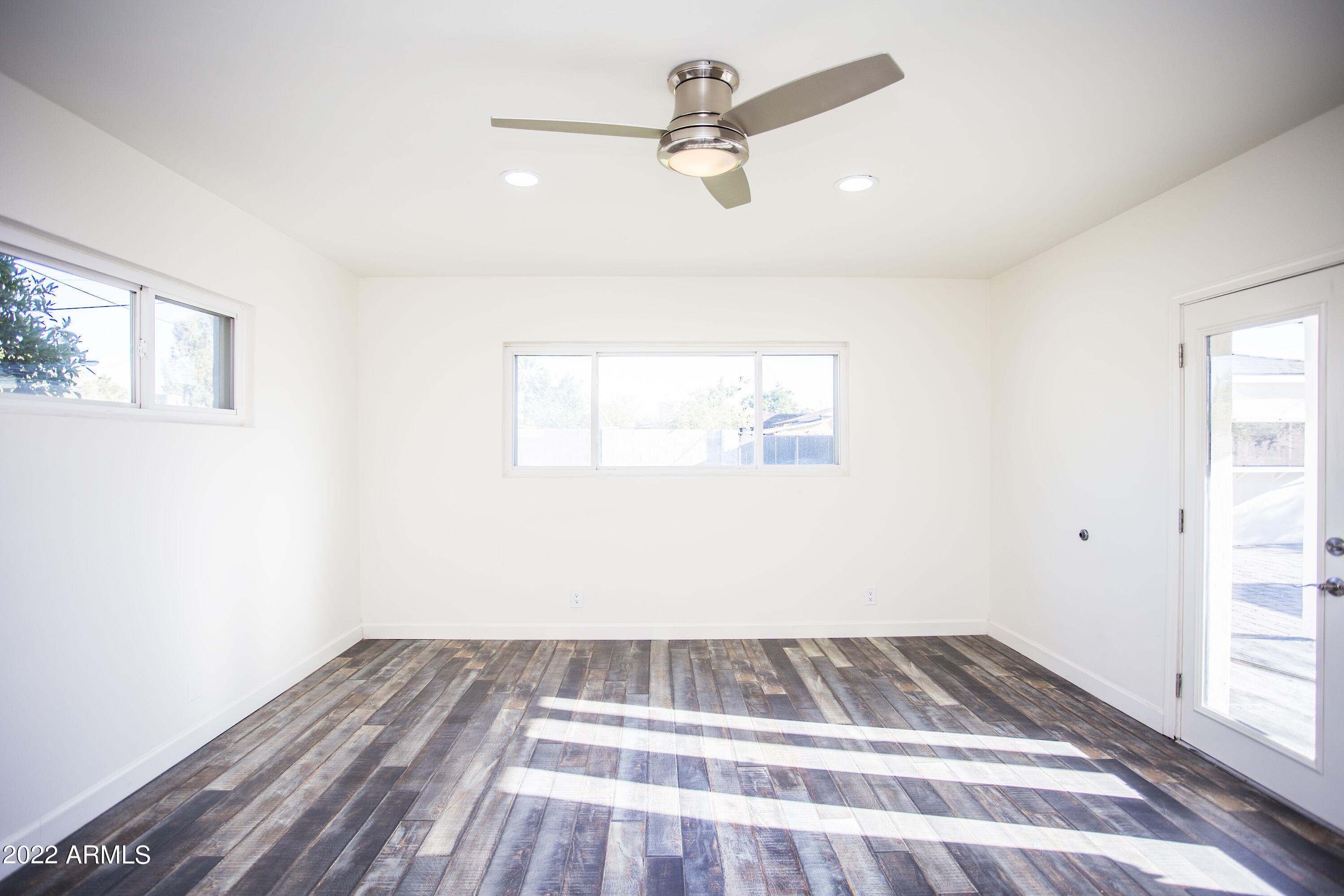 1401 East Granada Road Phoenix, AZ 85006 - Photo 8 of 22 23
