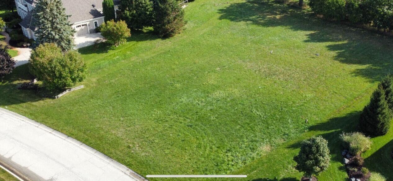 Lt16 Lakeside Ridge Court Delafield, WI 53072 - Photo 7 of 20 Drone - Front View 3