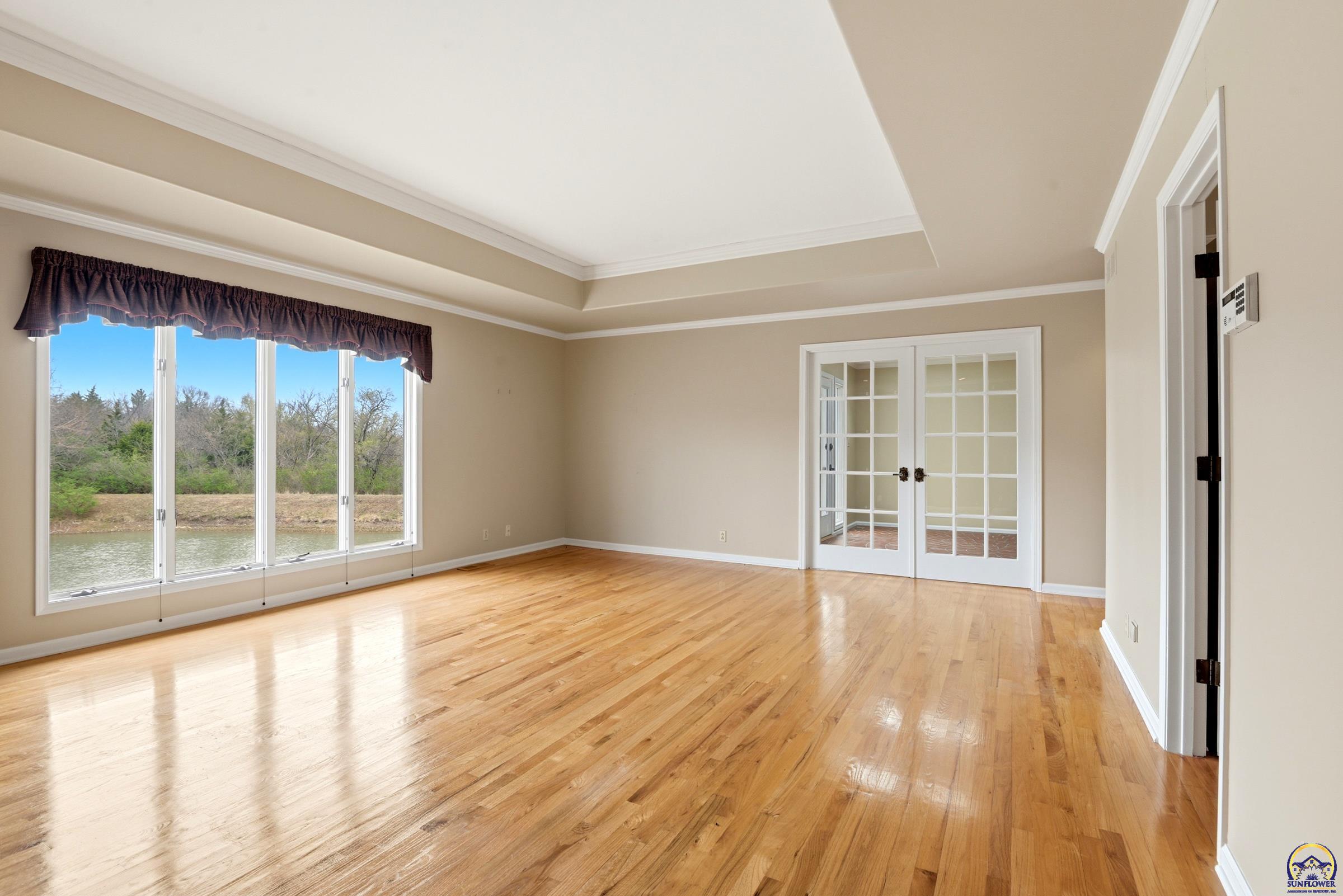 5630 Southwest Fairlawn Road Topeka, KS 66610 - Photo 23 of 60