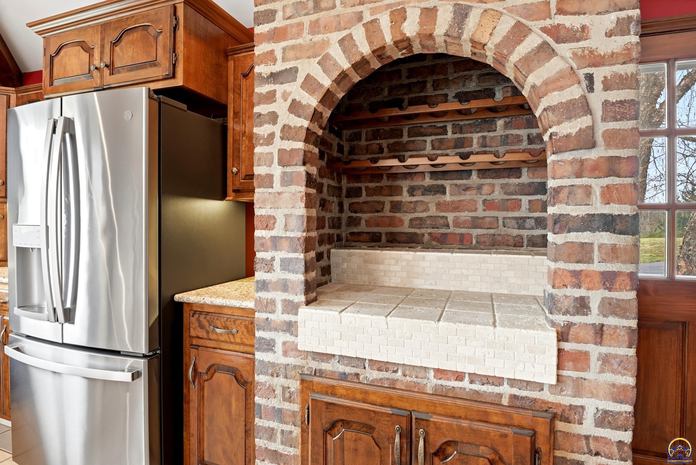 5630 Southwest Fairlawn Road Topeka, KS 66610 - Photo 37 of 60