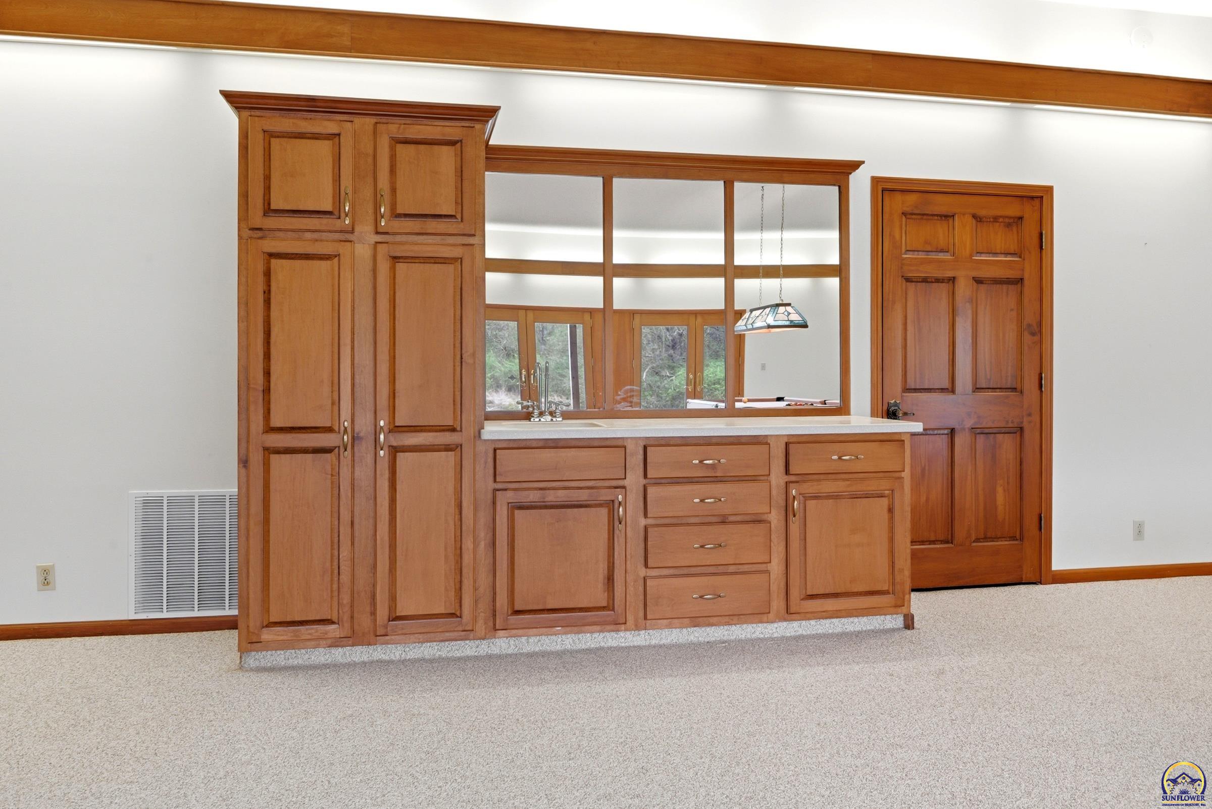 5630 Southwest Fairlawn Road Topeka, KS 66610 - Photo 44 of 60