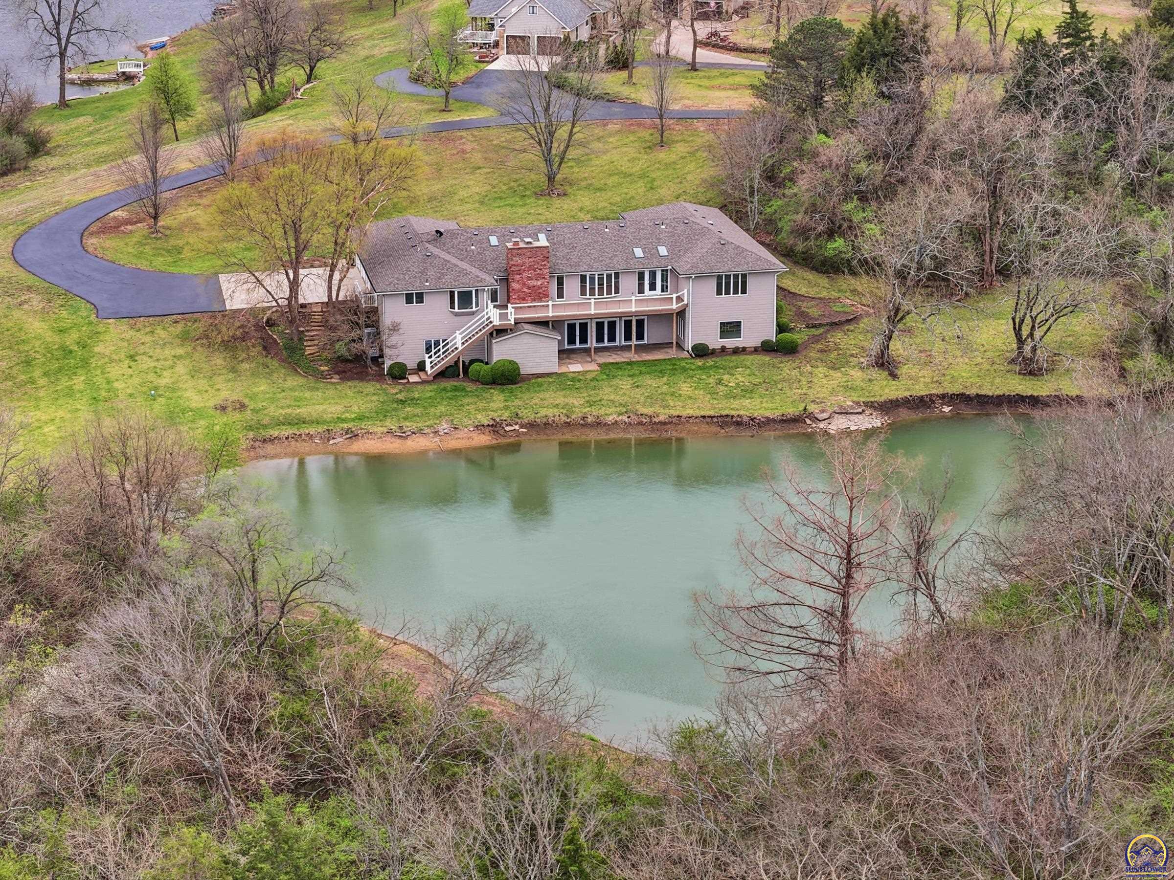 5630 Southwest Fairlawn Road Topeka, KS 66610 - Photo 58 of 60