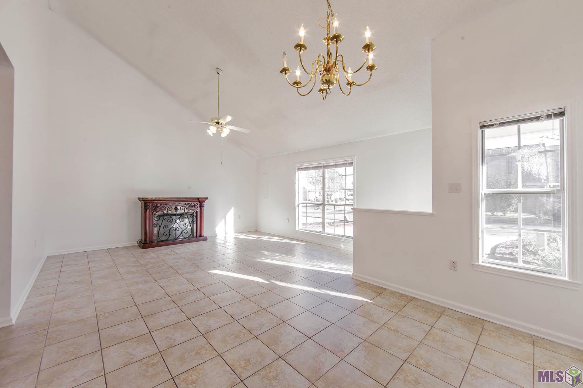 6856 Gail Street Houma, LA 70364 - Photo 3 of 13