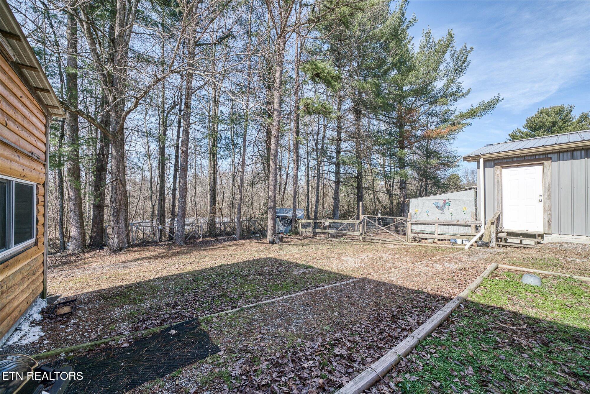 810 Mitchell Lane Jamestown, TN 38556 - Photo 6 of 29 06-810 Mitchell Ln_TNPC_029