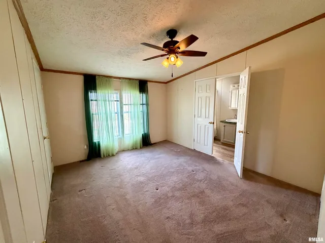 $99,500 | 416 West Shirley Lane, Richview, IL 62877