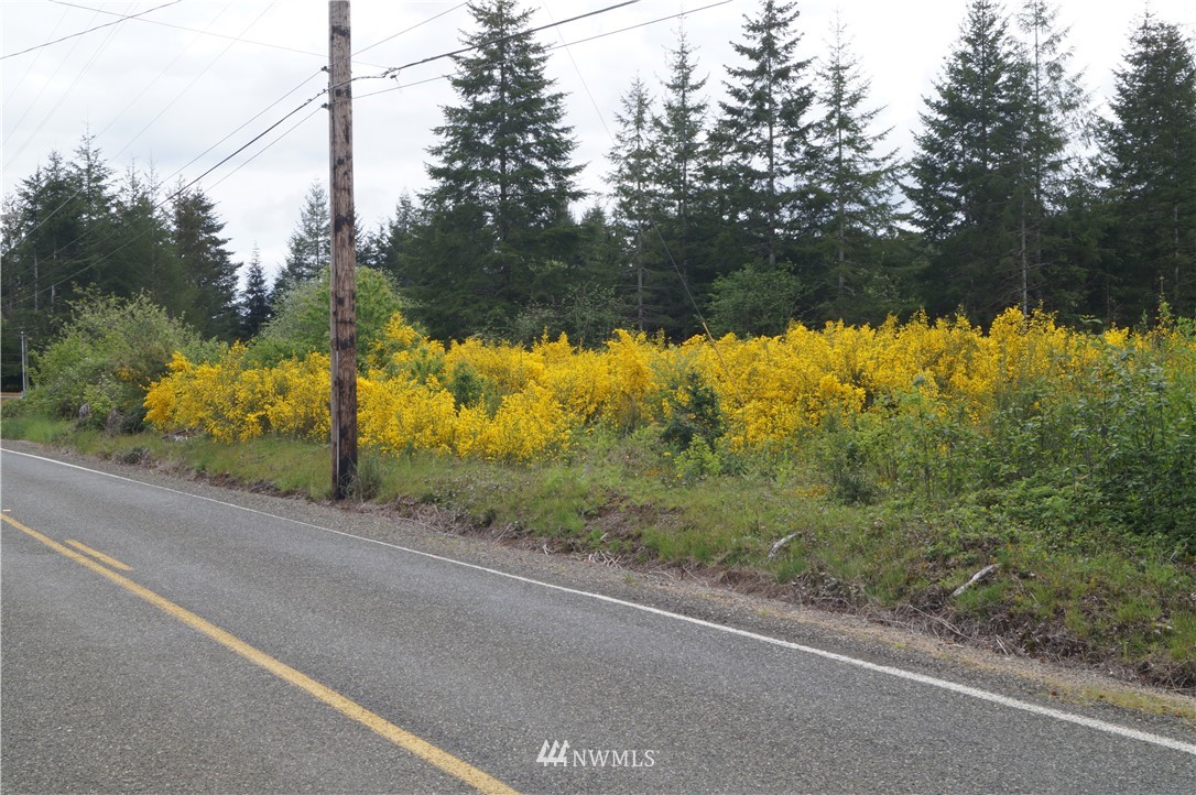 2715 East Hoquiam Road Hoquiam, WA 98550 - Photo 13 of 14 Gallery Image 13