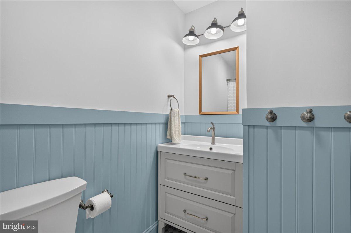 482 Buchanan Road Perkasie, PA 18944 - Photo 31 of 39 Full Hall Bath