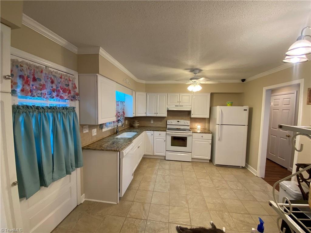 205 Pine Valley Road Mocksville, NC 27028 - Photo 15 of 48 Gallery Image 15