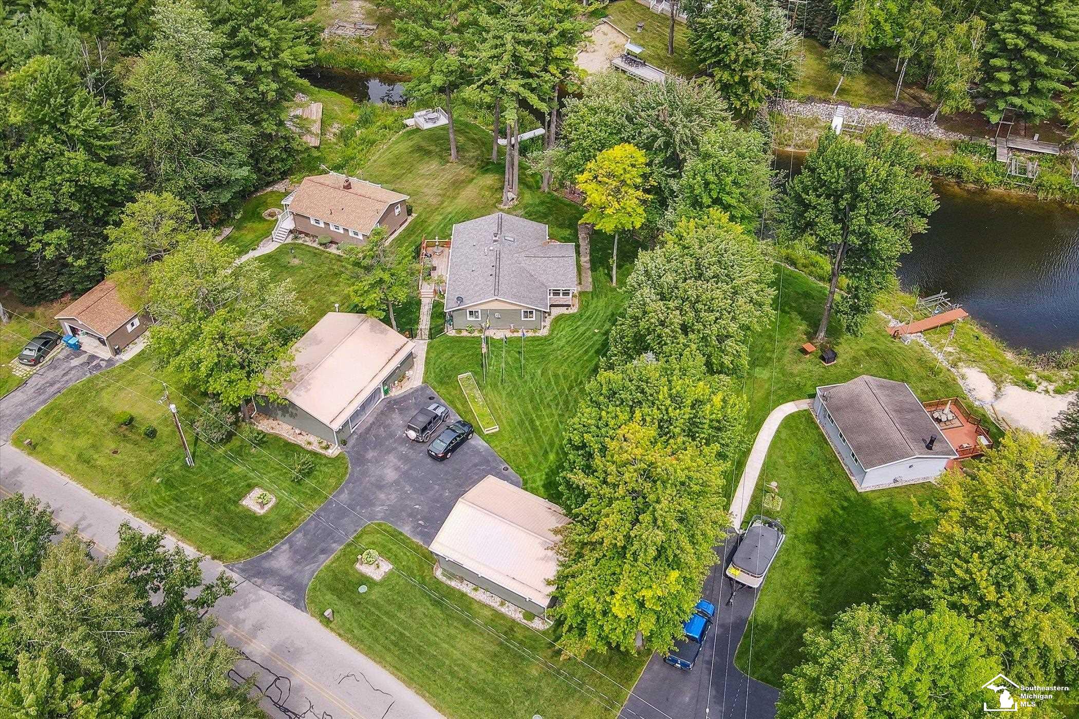 3694 Pineland Road Gladwin, MI 48624 - Photo 43 of 56