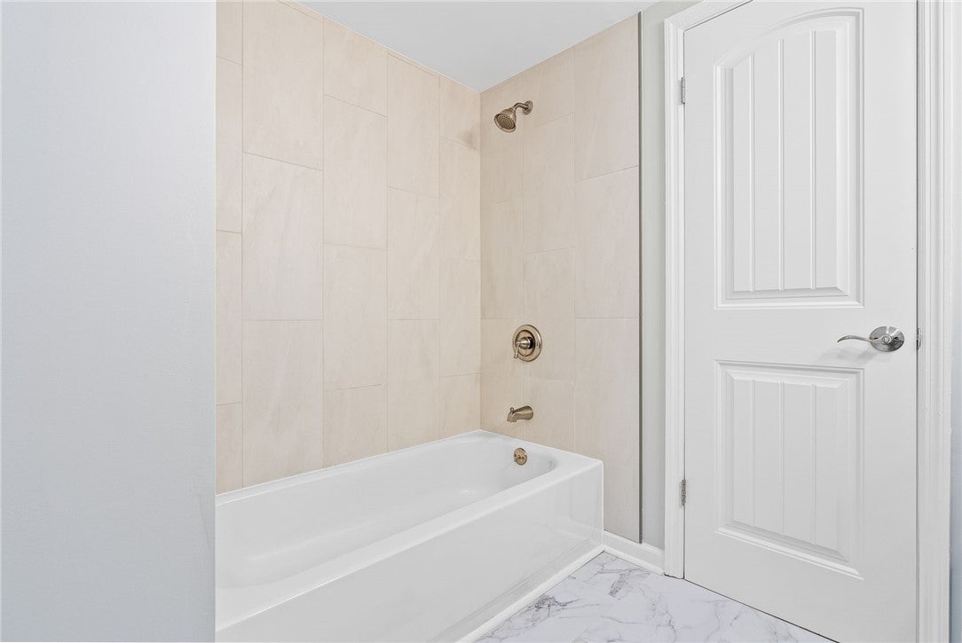125 Spinnacker Road Dadeville, AL 36853 - Photo 28 of 32 Gallery Image 28