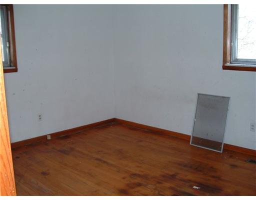 3241 Delrey Road Springfield, OH 45504 - Photo 6 of 9