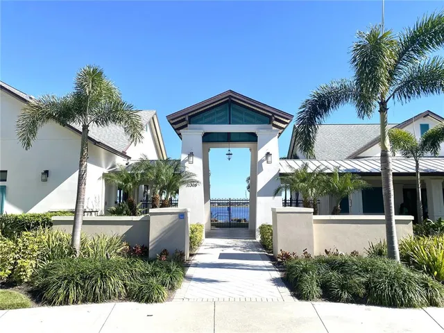 $288,500 | 10823 Verawood Drive, Riverview, FL 33579