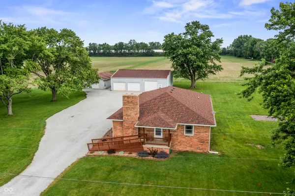$475,000 | 1344 West 1000 North, Fortville, IN 46040