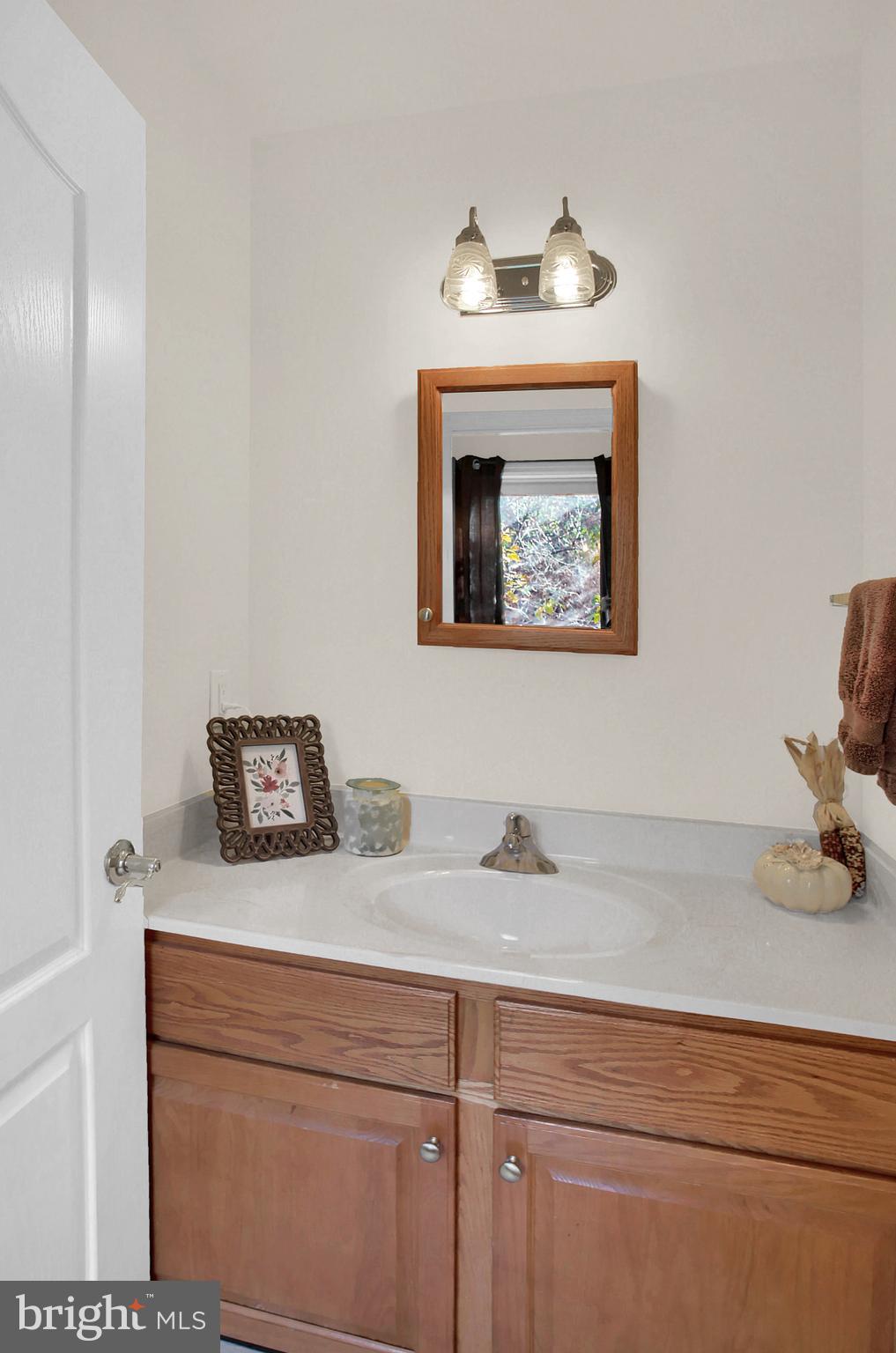 1488 Old Colonial Road Harrisburg, PA 17112 - Photo 11 of 39 Gallery Image 11