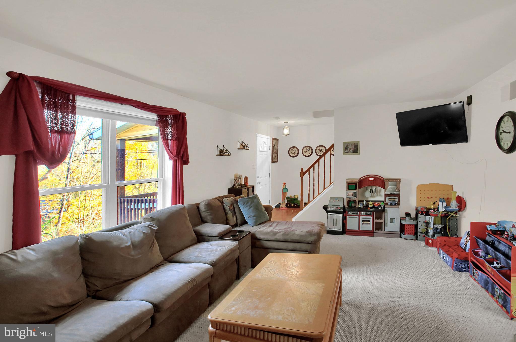 1488 Old Colonial Road Harrisburg, PA 17112 - Photo 13 of 39 Gallery Image 13