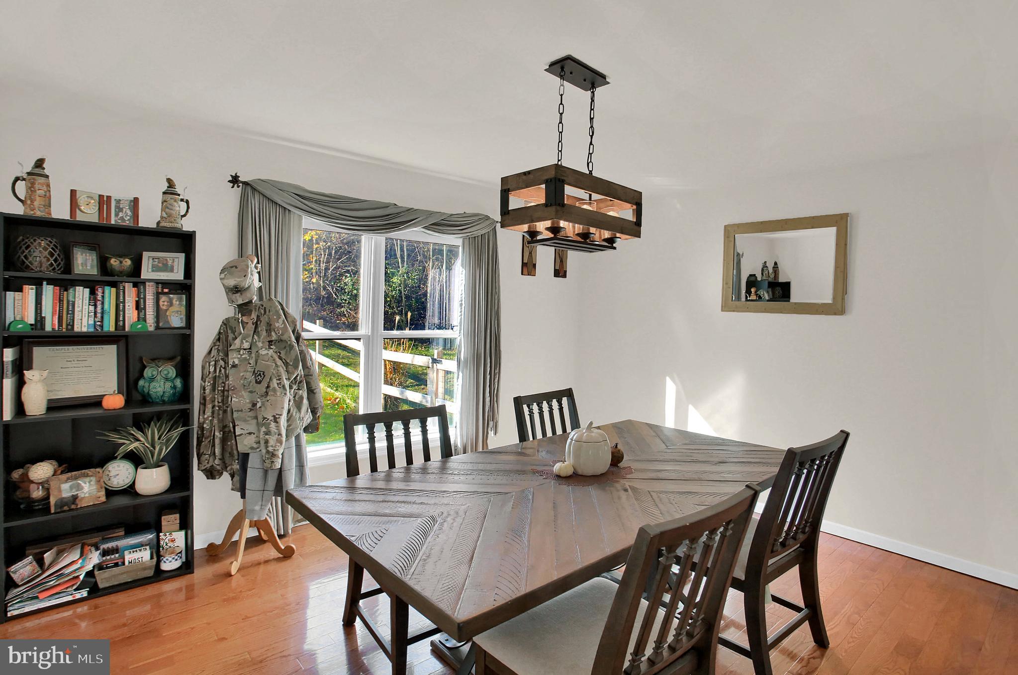 1488 Old Colonial Road Harrisburg, PA 17112 - Photo 14 of 39 Gallery Image 14