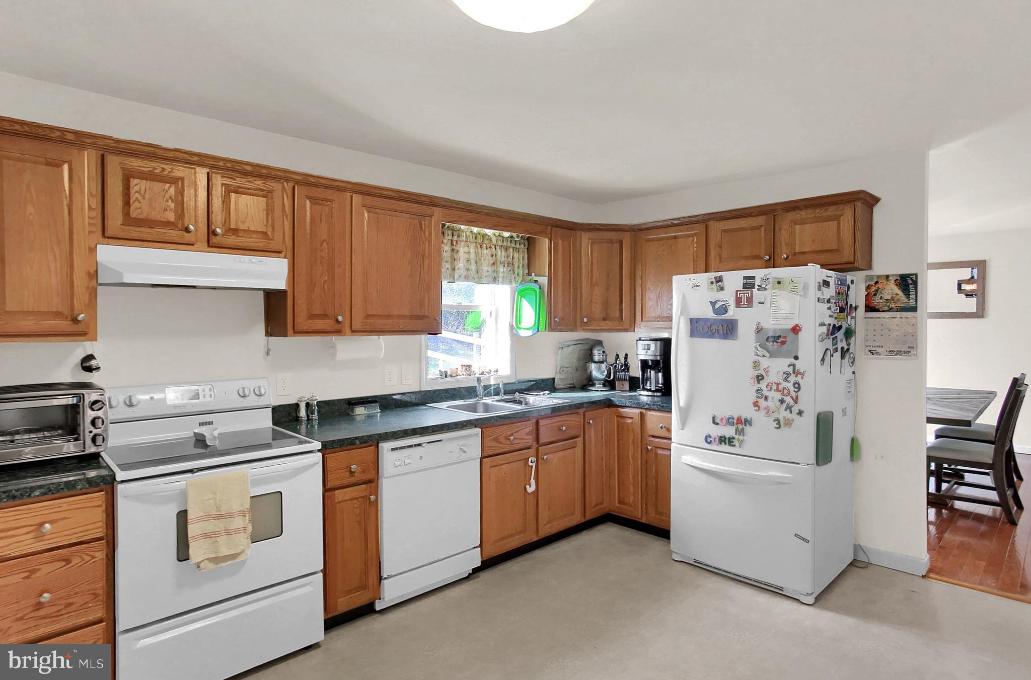 1488 Old Colonial Road Harrisburg, PA 17112 - Photo 18 of 39 Gallery Image 18