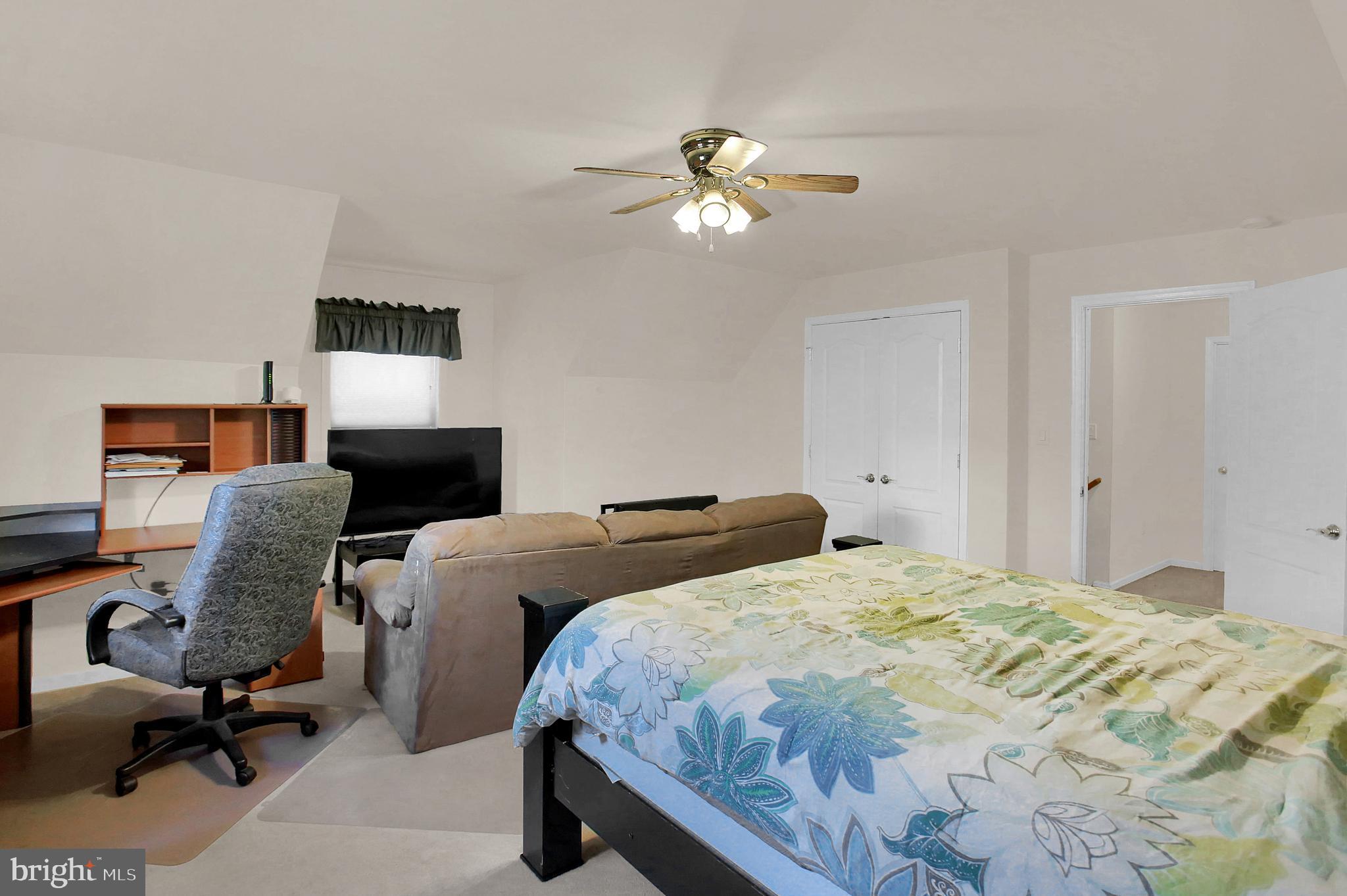 1488 Old Colonial Road Harrisburg, PA 17112 - Photo 33 of 39 Gallery Image 33