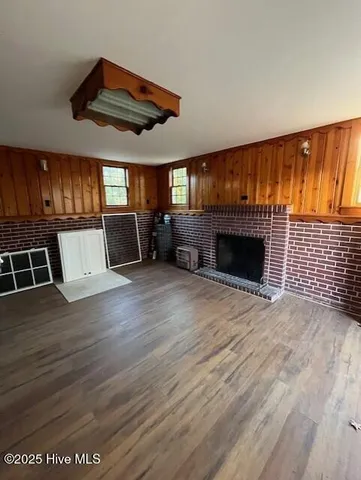 $3,200 | 418 Forest Hills Drive, Wilmington, NC 28403