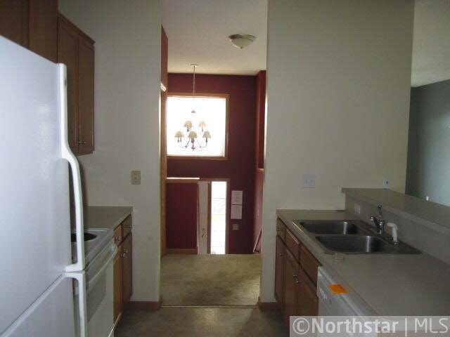 2300 Lower Afton Road, Unit 319 Maplewood, MN 55119 - Photo 8 of 14 Gallery Image 8