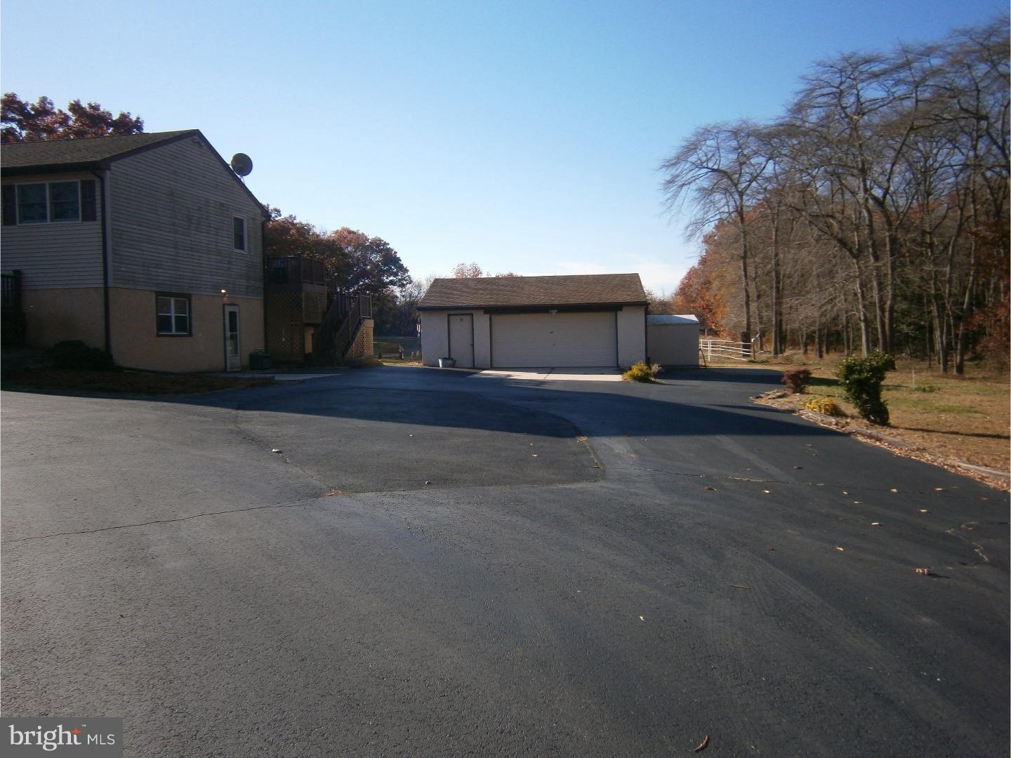 26 Williams Road Pilesgrove, NJ 08098 - Photo 3 of 12