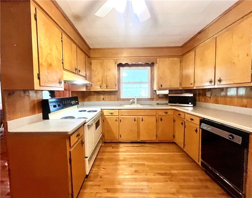 878 Pickett Post Road Walhalla, SC 29691 - Photo 6 of 28 Gallery Image 6